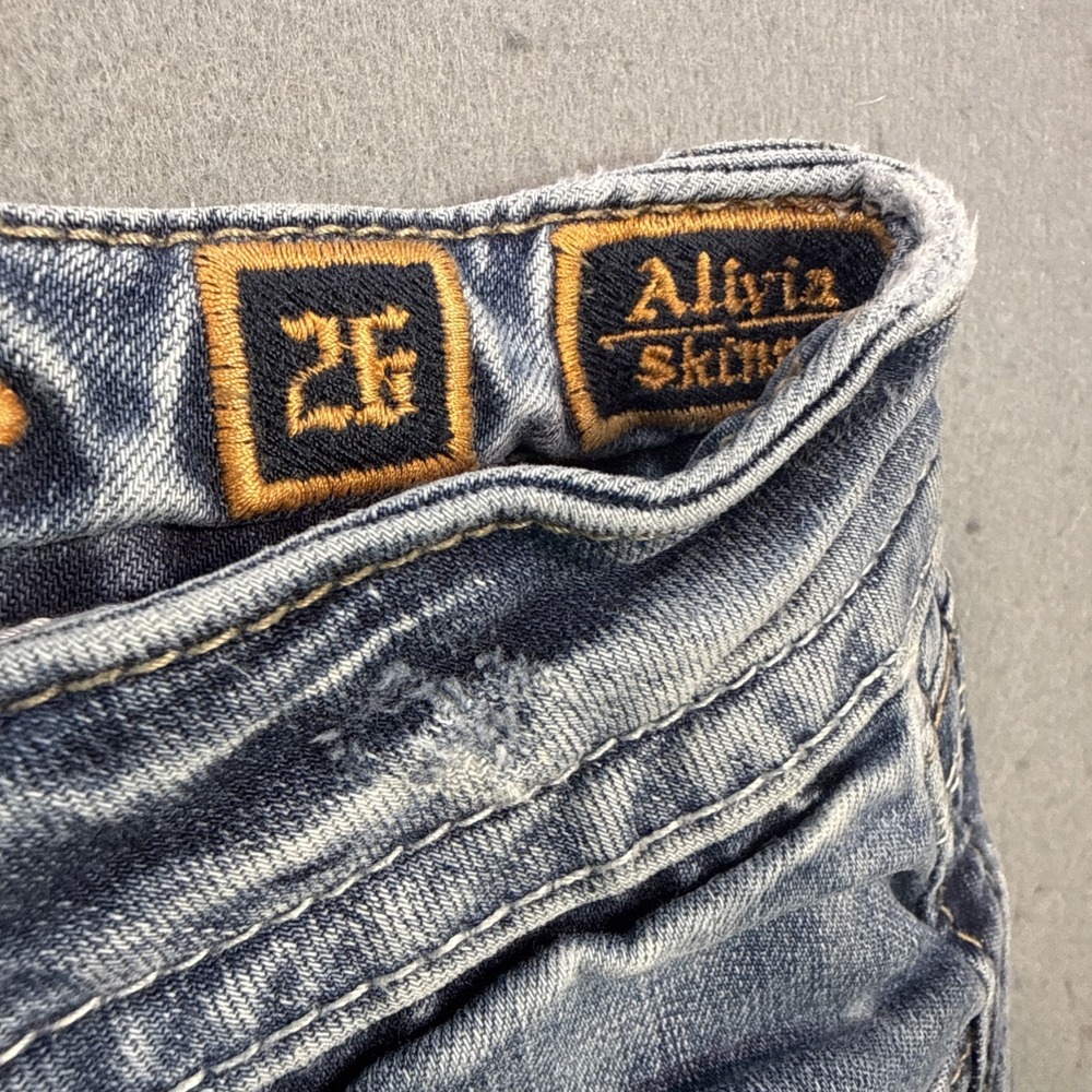 Rock Revival JEANS Womens 26x31.5 ALIVIA Easy SKINNY EMBELISHED THICK STITCH - Picture 9 of 10